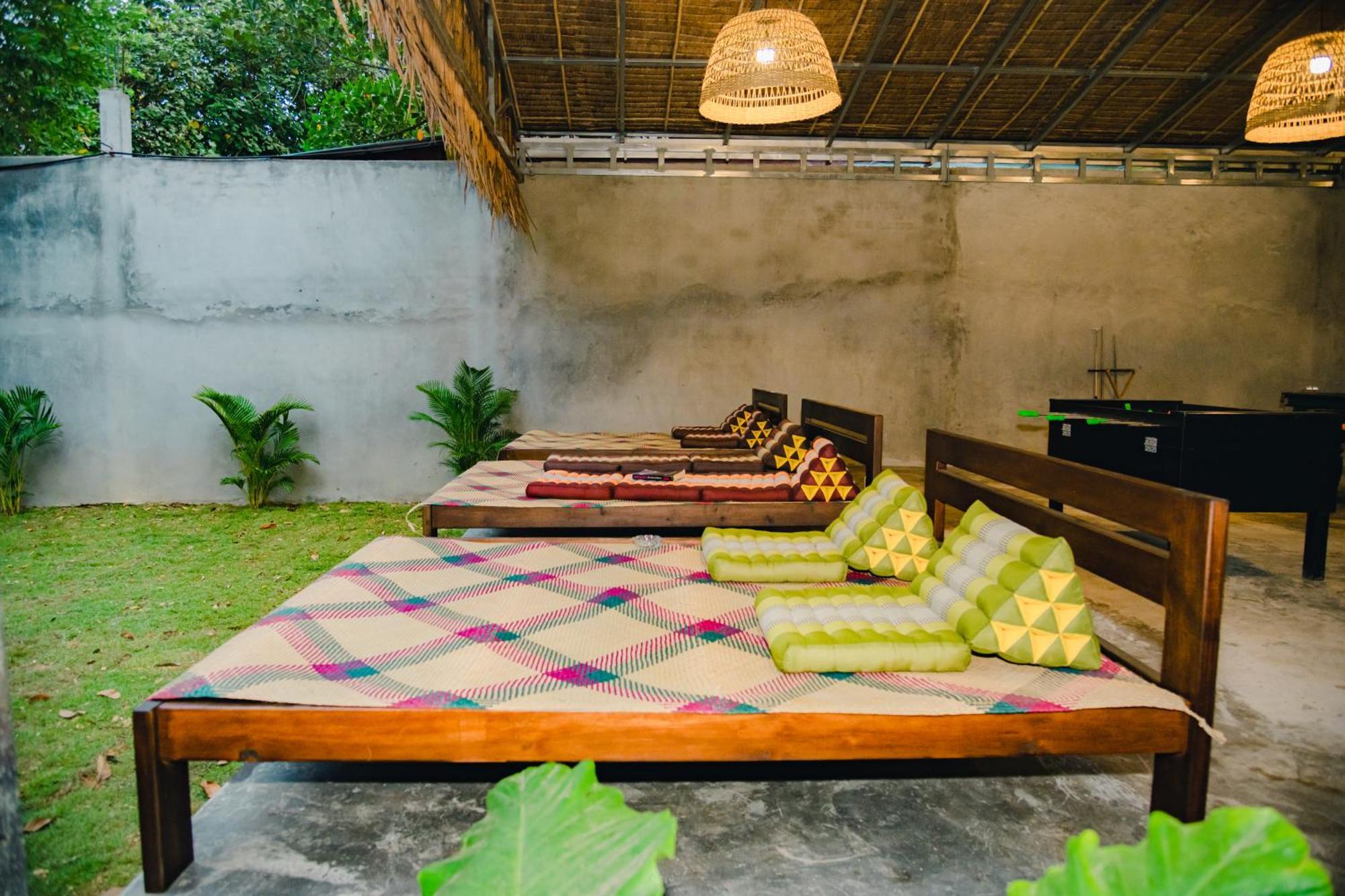 Banyan Tree Hostel Kampot Exterior foto